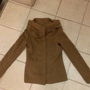 Designer 2B Rych brown camel wool magnetic closure